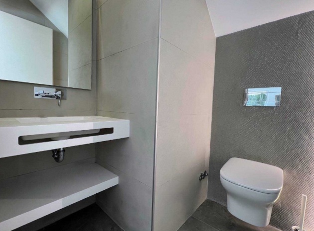 Resale - Villa - Las Colinas Golf Resort