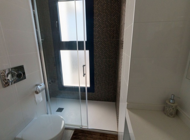 Resale - Apartment - Punta Prima