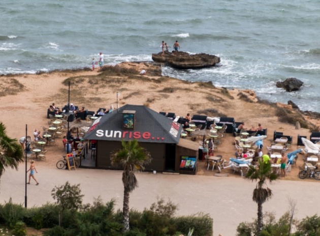 Resale - Apartment - Punta Prima