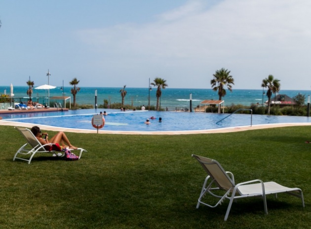 Resale - Apartment - Punta Prima