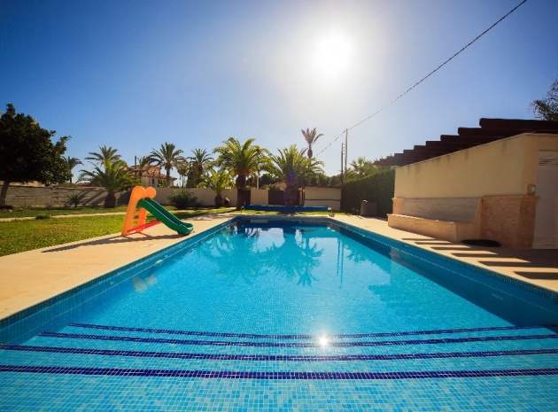 Återförsäljning - Villa - Cabo Roig