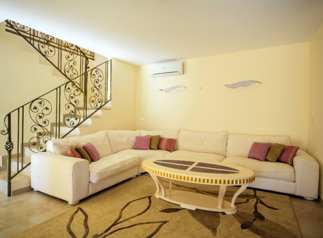 Återförsäljning - Villa - Cabo Roig