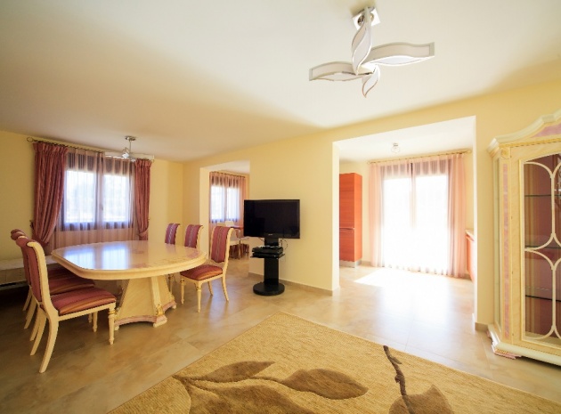 Återförsäljning - Villa - Cabo Roig