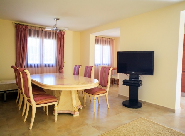 Återförsäljning - Villa - Cabo Roig