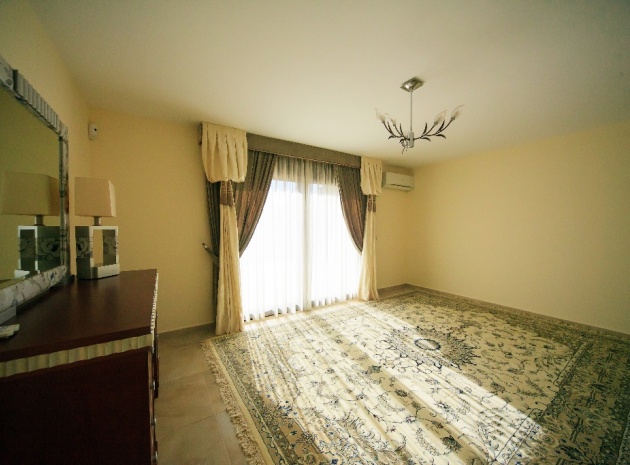 Återförsäljning - Villa - Cabo Roig