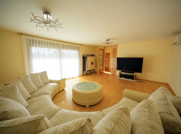 Återförsäljning - Villa - Cabo Roig