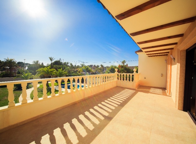 Återförsäljning - Villa - Cabo Roig