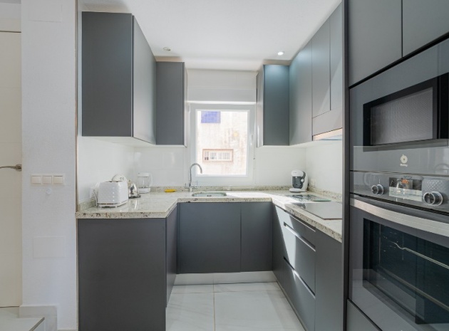 Revente - Appartement - Torrevieja - Mar Azul