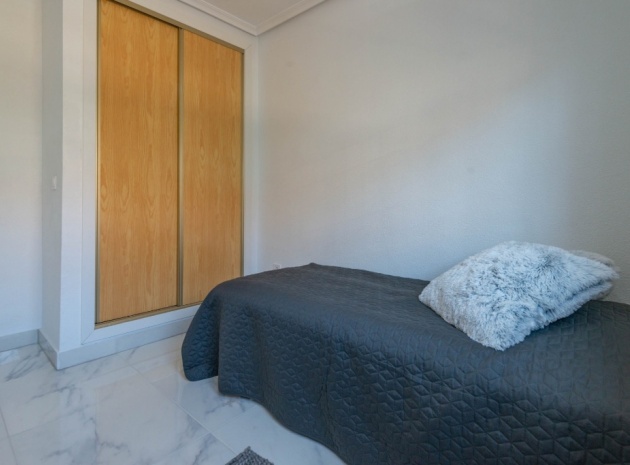 Resale - Townhouse - Orihuela Costa - Playa Flamenca