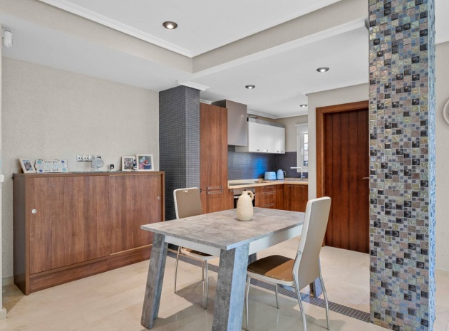 Resale - Apartment - Cabo Roig