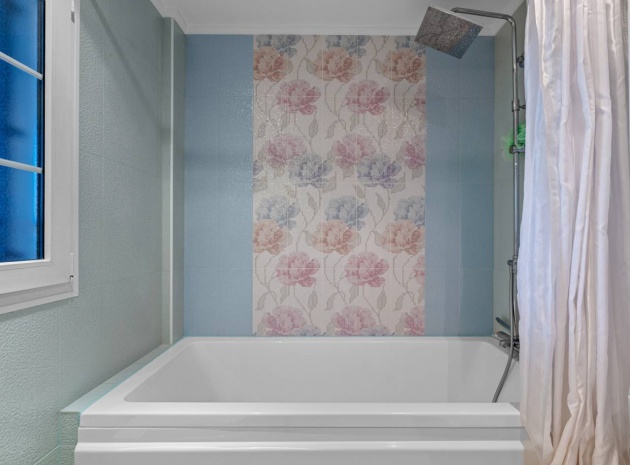 Resale - Apartment - Cabo Roig