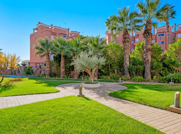Resale - Apartment - Cabo Roig