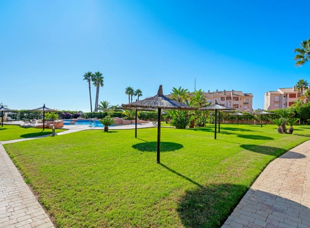 Resale - Apartment - Cabo Roig