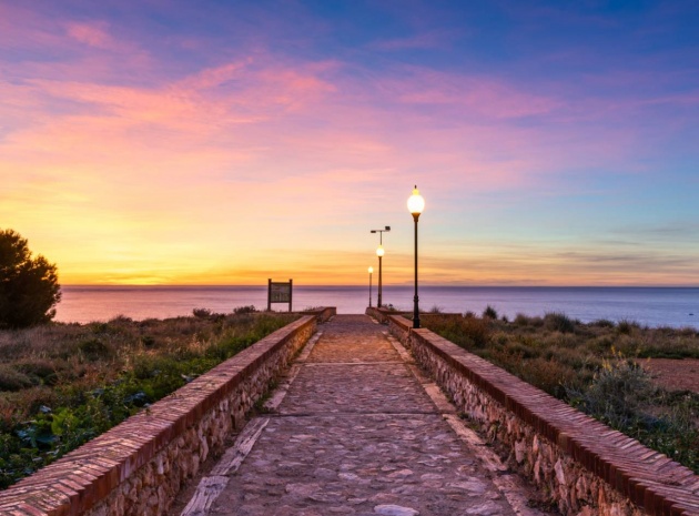 Resale - Apartment - Cabo Roig