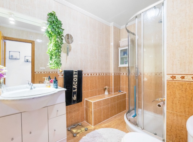 Resale - Apartment - Playa Flamenca - la mirada