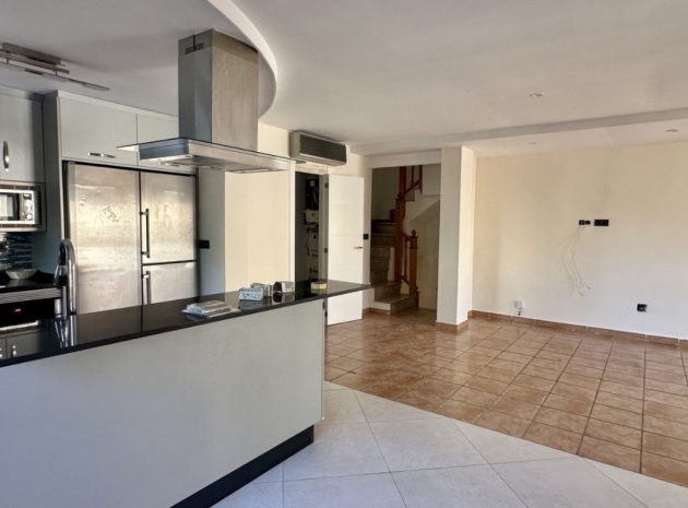 Resale - Villa - Orihuela Costa - Villamartin