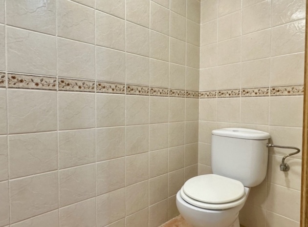 Resale - Villa - Orihuela Costa - Villamartin