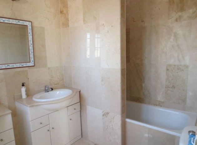 Resale - Villa - Villamartin - El Galan