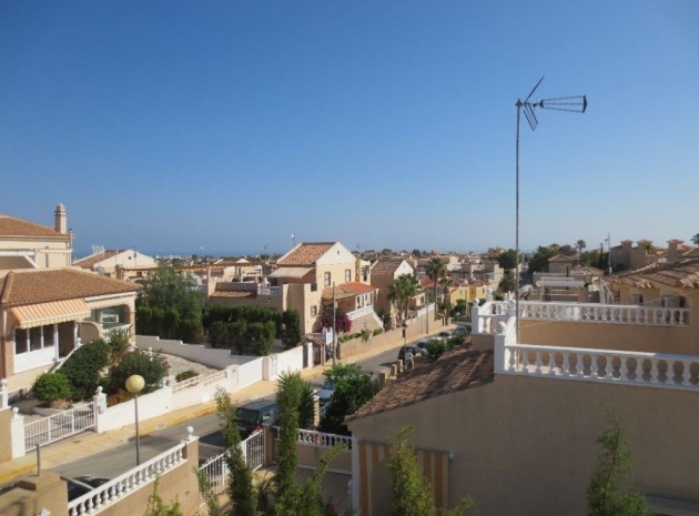 Resale - Villa - Villamartin - El Galan