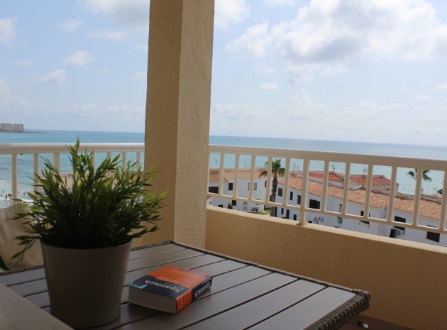 Resale - Apartment - Playa Flamenca - beachside playa flamenca