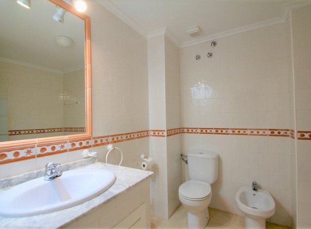 Resale - Apartment - Villamartin - las violetas