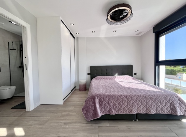 Wederverkoop - Villa - Punta Prima