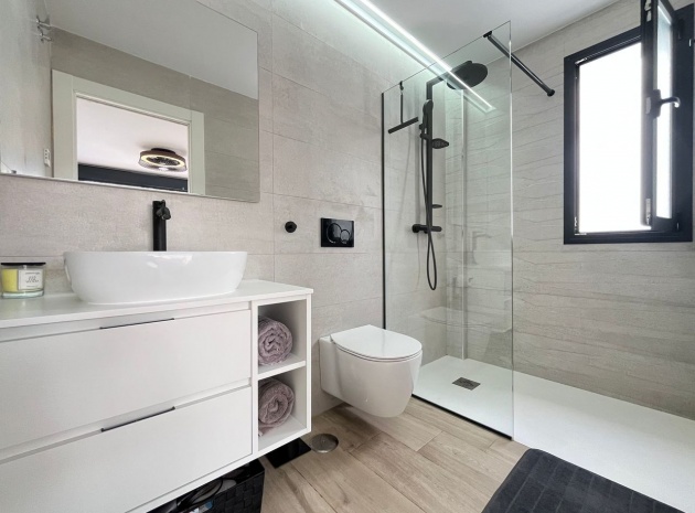 Wederverkoop - Villa - Punta Prima