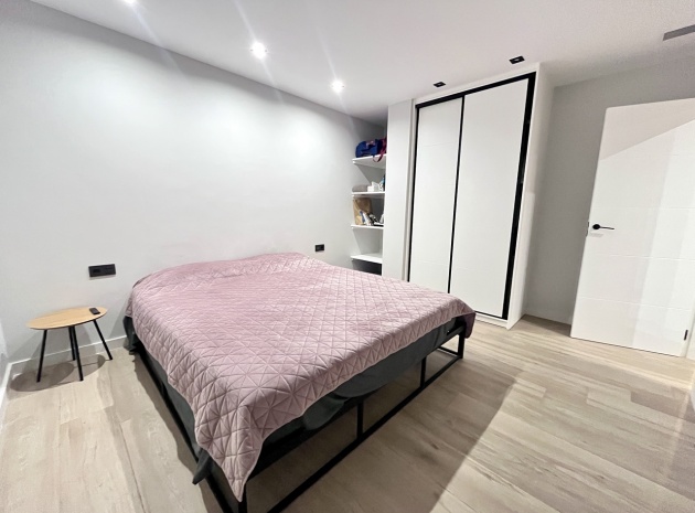 Wederverkoop - Villa - Punta Prima