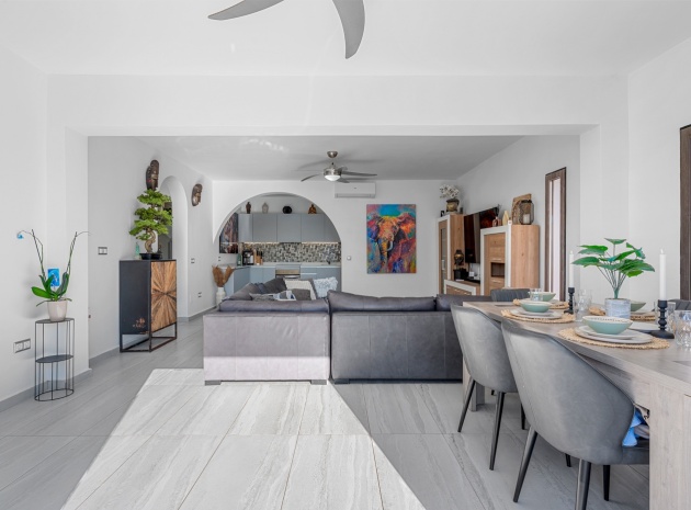 Återförsäljning - Villa - Ciudad Quesada