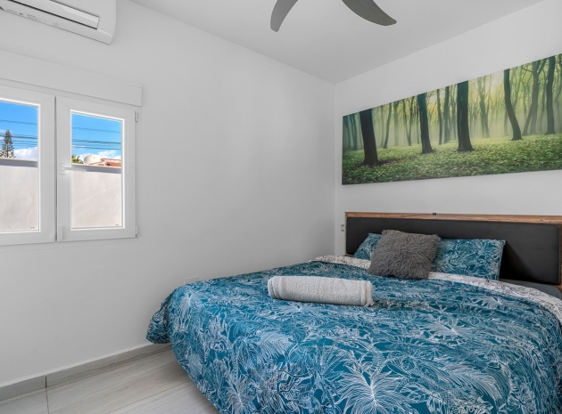 Återförsäljning - Villa - Ciudad Quesada