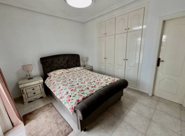 Återförsäljning - Villa - Ciudad Quesada