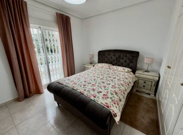 Återförsäljning - Villa - Ciudad Quesada