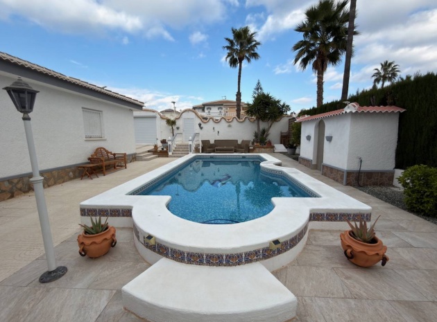 Återförsäljning - Villa - Ciudad Quesada