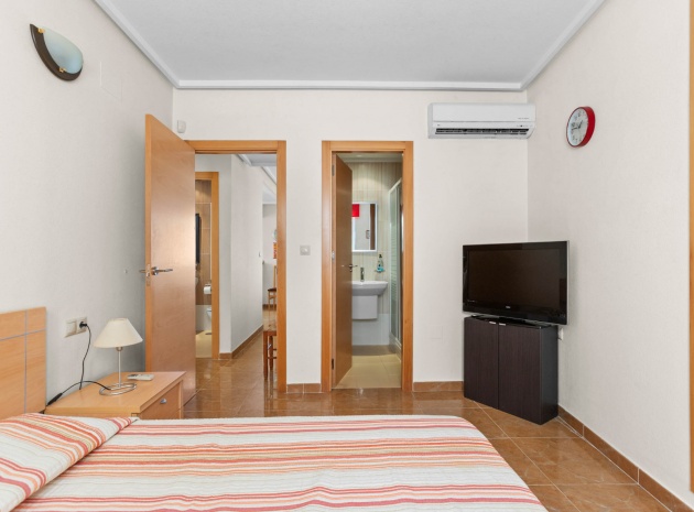 Wiederverkauf - Wohnung - Torrevieja - Beachside Torrevieja