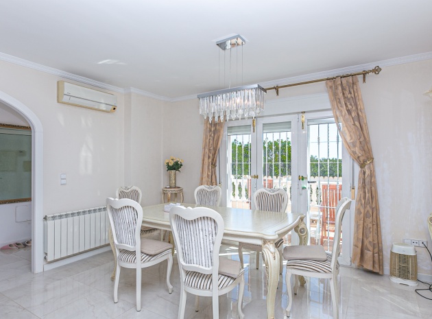 Revente - Villa - Campoamor