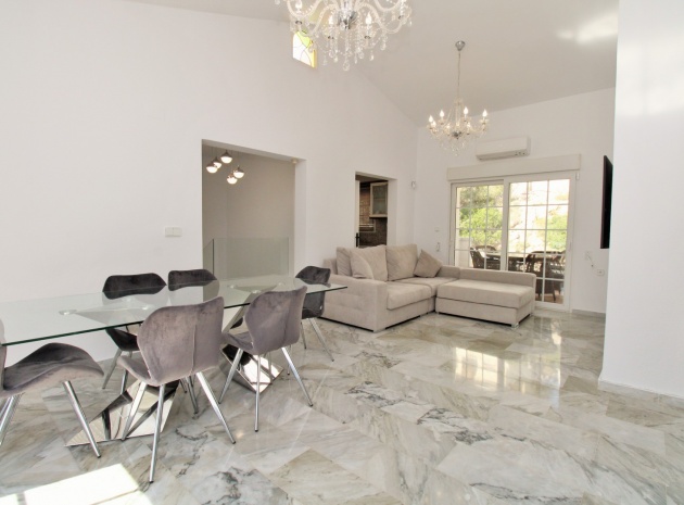 Wiederverkauf - Villa - Villamartin - las ramblas