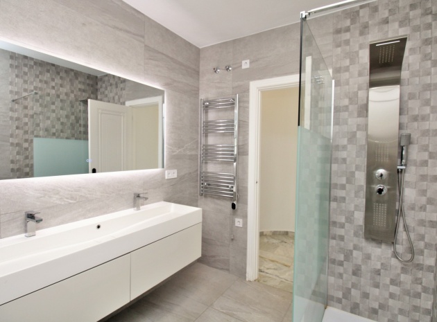 Wiederverkauf - Villa - Villamartin - las ramblas