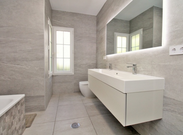 Wiederverkauf - Villa - Villamartin - las ramblas