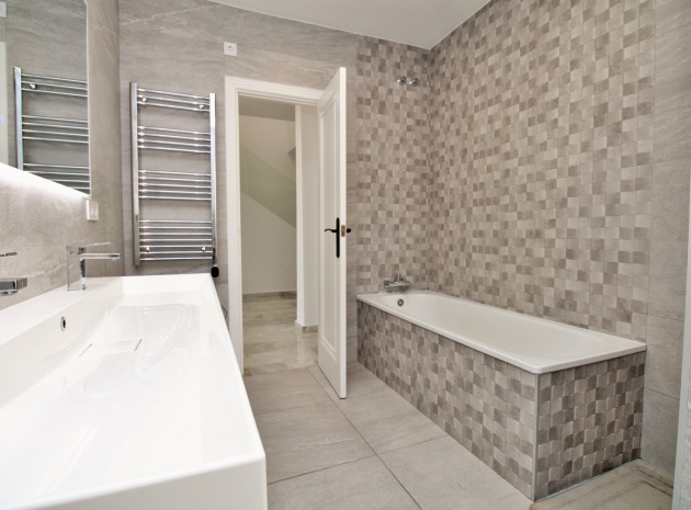 Wiederverkauf - Villa - Villamartin - las ramblas