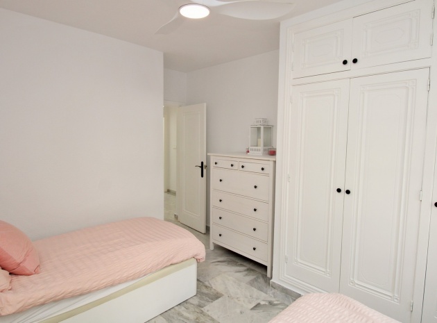 Wiederverkauf - Villa - Villamartin - las ramblas