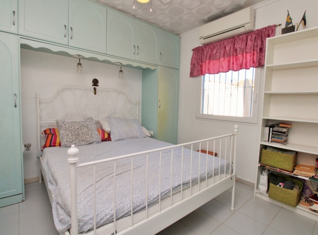 Wederverkoop - Villa - Torrevieja - la siesta