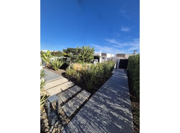 Wederverkoop - Villa - Algorfa - La Finca Golf Resort