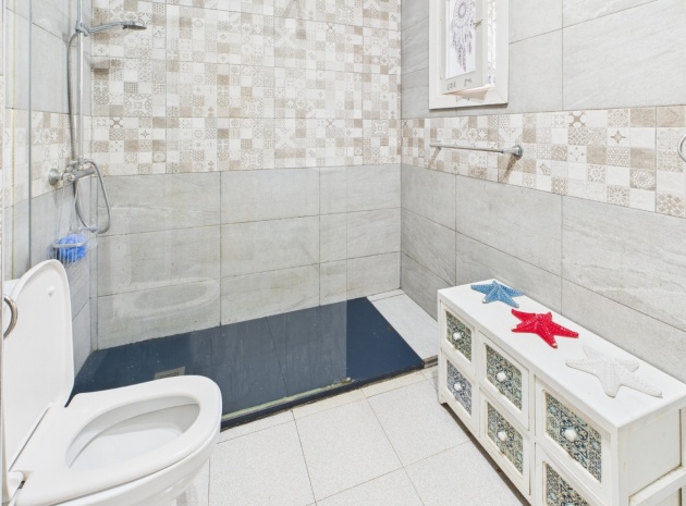 Återförsäljning - Bungalow - Los Alcazares