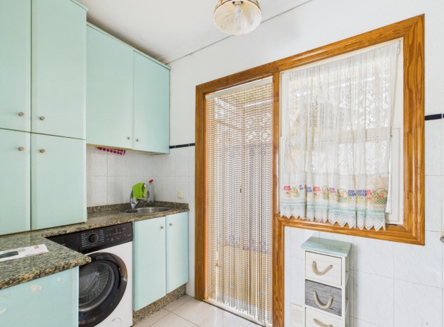 Återförsäljning - Bungalow - Los Alcazares