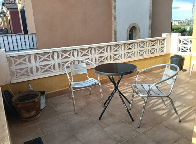 Wiederverkauf - Villa - Los Montesinos - La Herrada