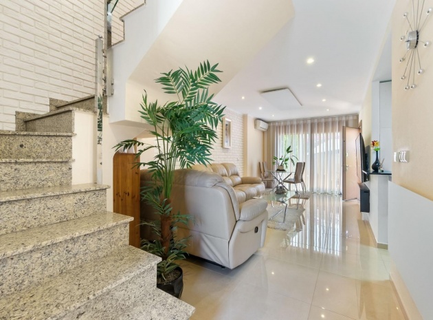 Wiederverkauf - Villa - Torrevieja - Aguas Nuevas