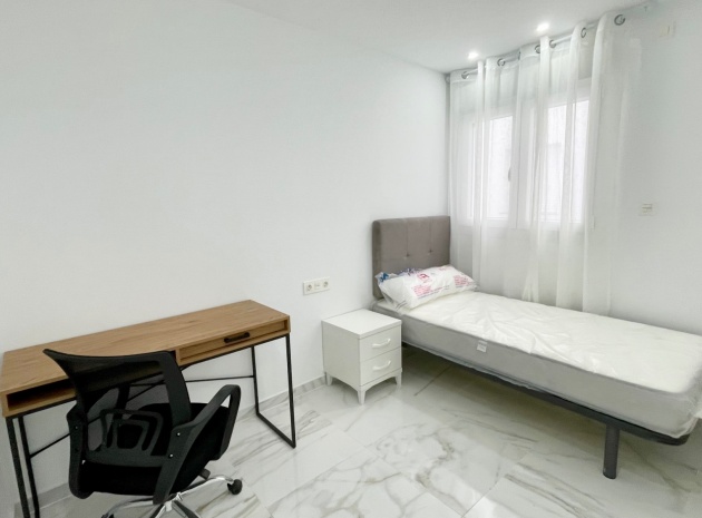 Wederverkoop - Appartement - Torrevieja - Beachside Torrevieja