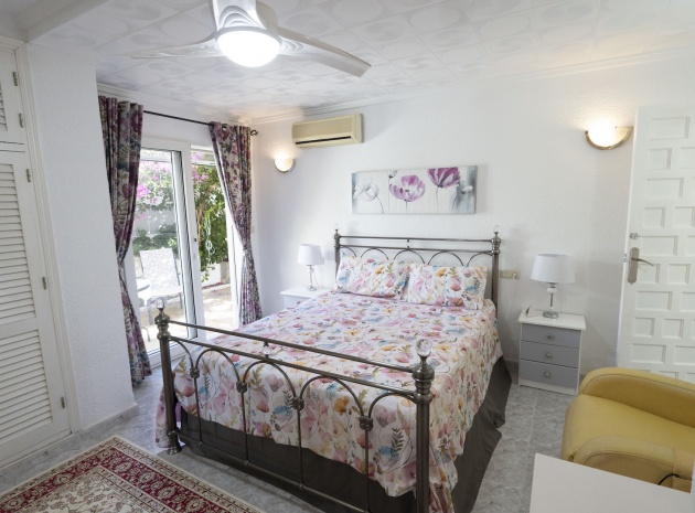 Wiederverkauf - Villa - Torrevieja - san luis