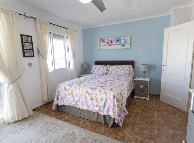 Wiederverkauf - Villa - Torrevieja - san luis