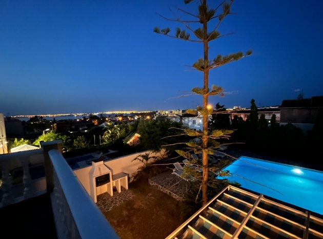 Återförsäljning - Villa - Los Balcones